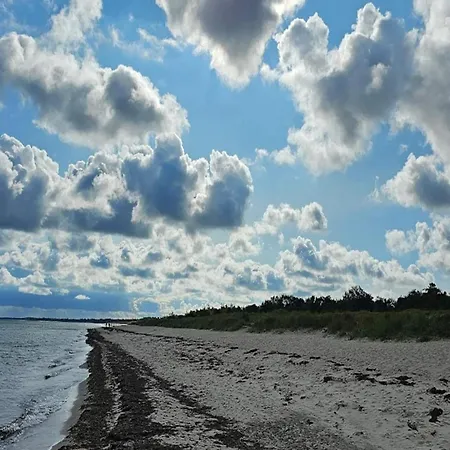 10 Person In Vaeggerlose-by Traum 펜션 Bøtø By